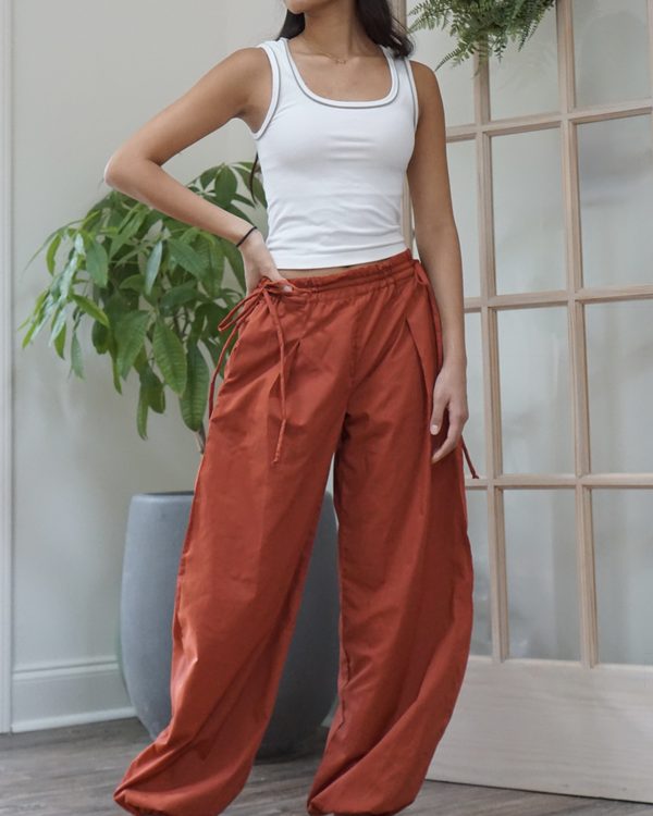 Jasmine balloon pants sewn by Jessie Cheng