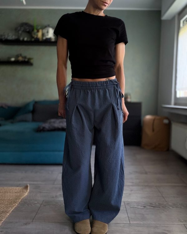 Jasmine balloon pants sewn by Just Roxxy