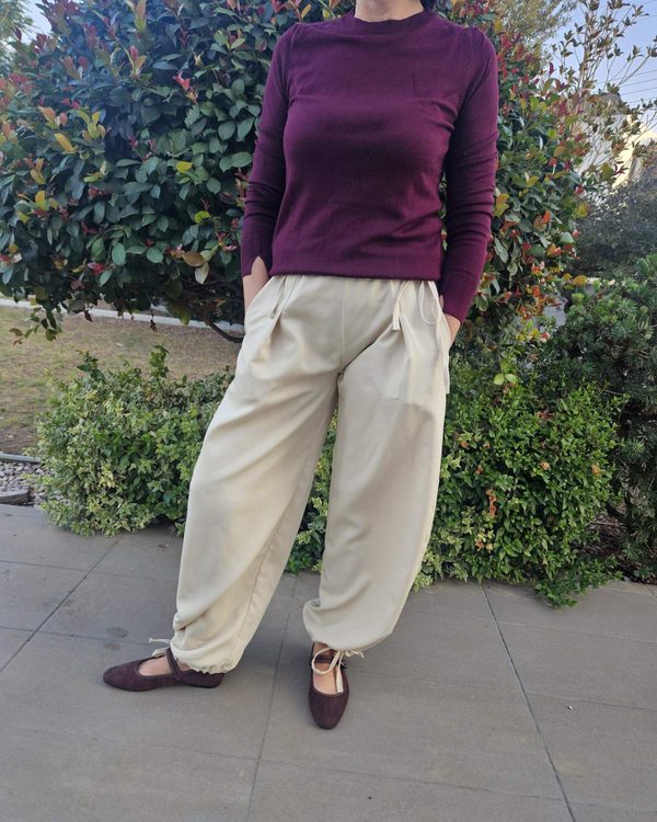 Jasmine balloon pants sewn by @sewmade_by_fo